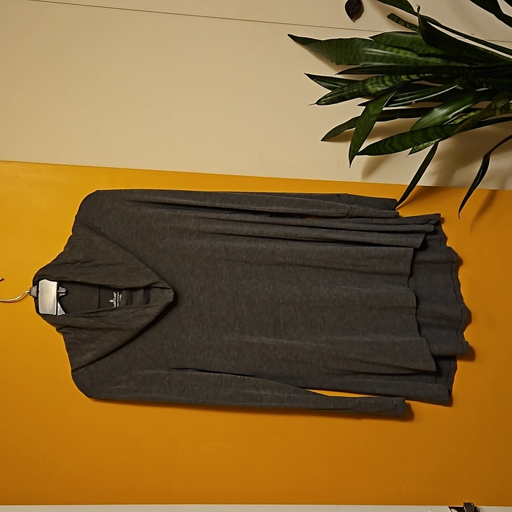 Cuddl Duds software with stretch gray tunic size medium